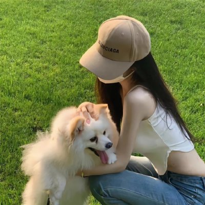 艳女新装海报